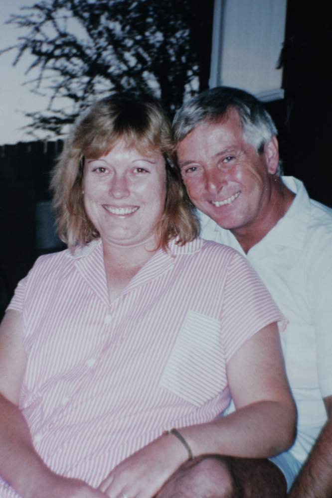 Linda & Bob Jones. Linda & Bob Jones.